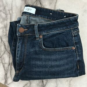 Women’s jeans curvy skinny ankle 


From Loft Outlet